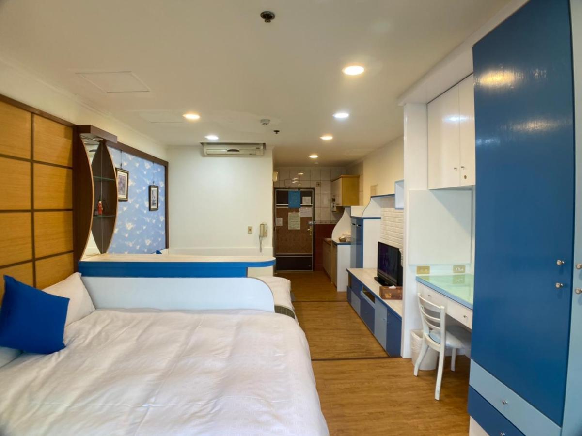 Ct Theme Suite Kaohsiung Esterno foto