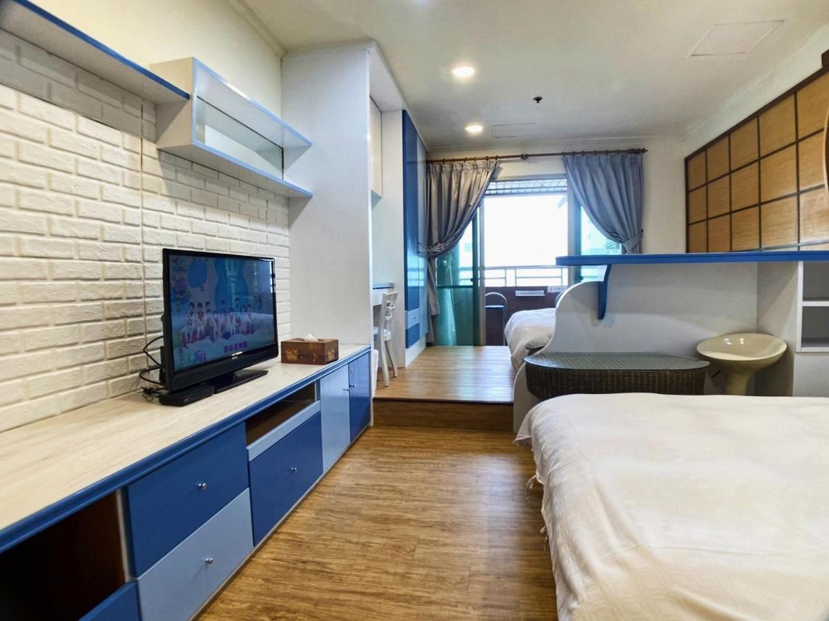 Ct Theme Suite Kaohsiung Esterno foto
