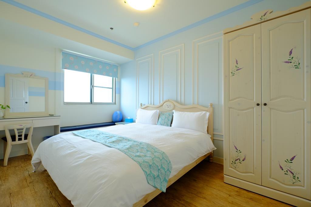 Ct Theme Suite Kaohsiung Esterno foto
